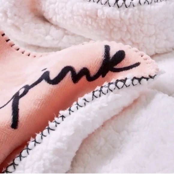 Victoria's Secret Bedding Victorias Secret Pink Script Sherpa